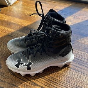 EUC Boys football cleats